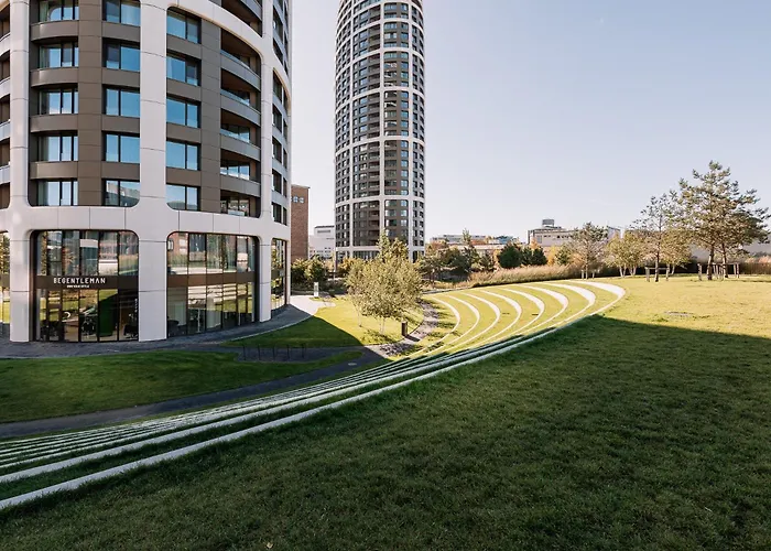 Skau Sky Park Pearl By Zaha Hadid 17 Floor Panoramic View Free Parking *