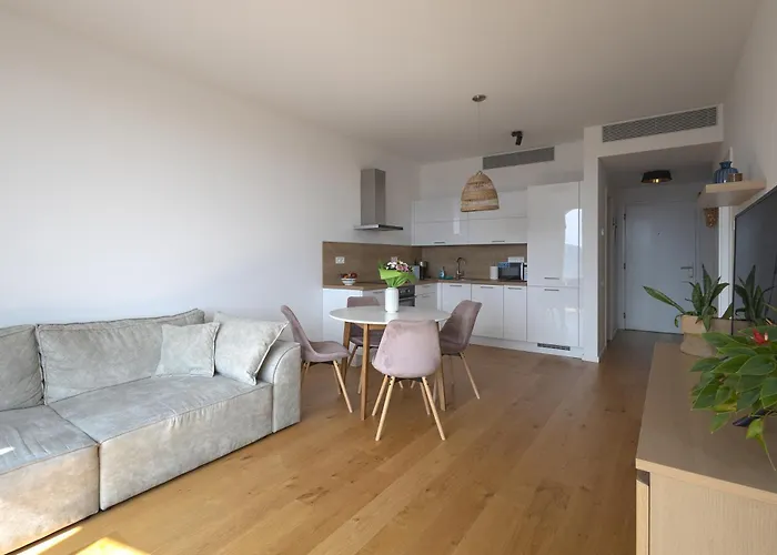 Apartament Skau Sky Park Pearl By Zaha Hadid 17 Floor Panoramic View Free Parking